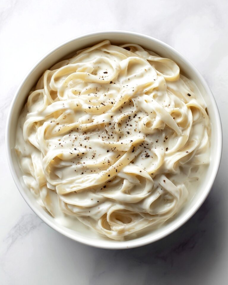 Creamy Homemade Alfredo Sauce Recipe